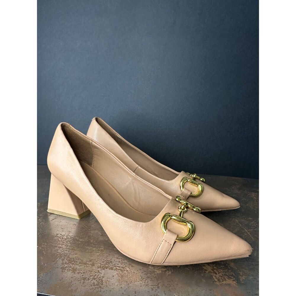 Jeffrey Campbell Mid Heel Pumps 7 Gold Hardware Formal Chic Nude Tan Happy Hour